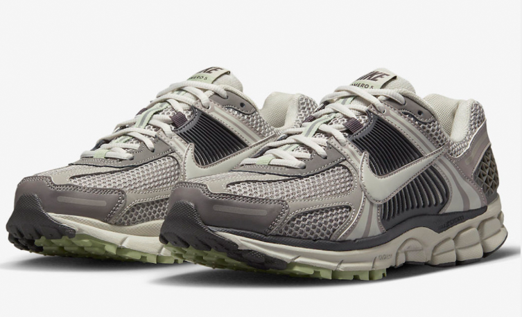 편한 신발 추천 나이키 줌 보메로5